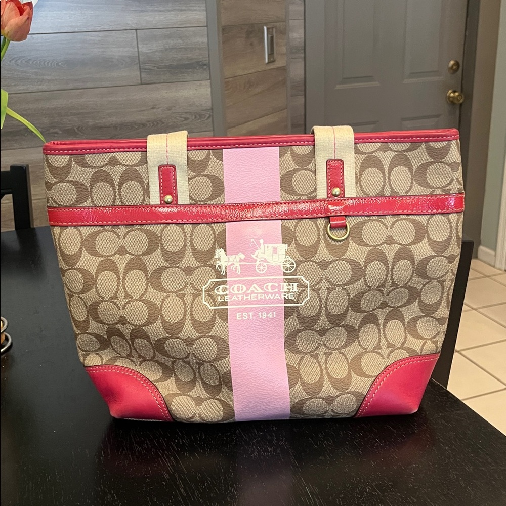 Coach Signature Coated Canvas Tote Bag - Picture 8 of 8